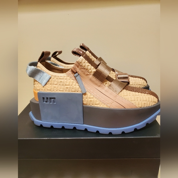 United Nude Tan and Blue Roko Y Sneakers - Picture 2 of 9